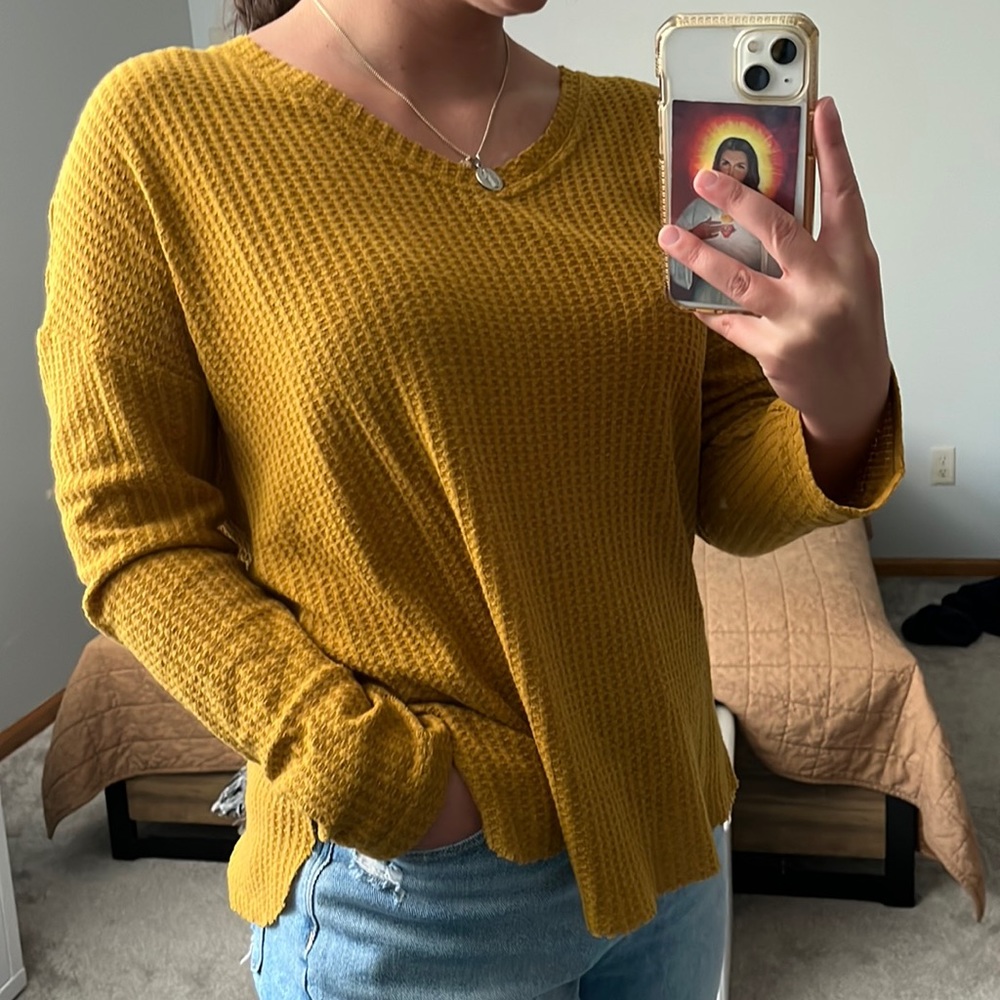 Long-Sleeve Yellow Waffle Stitch Shirt